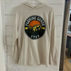 Flaming gorge Utah hooded light sweatshirt